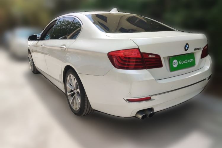 Used BMW 5 Series 2017 525Li Luxury Design Package Rear Left 45 Deg