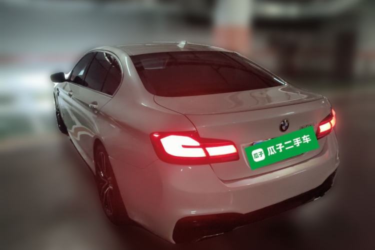 Used BMW 5 Series 2017 525Li Luxury Design Package Rear Left 45 Deg