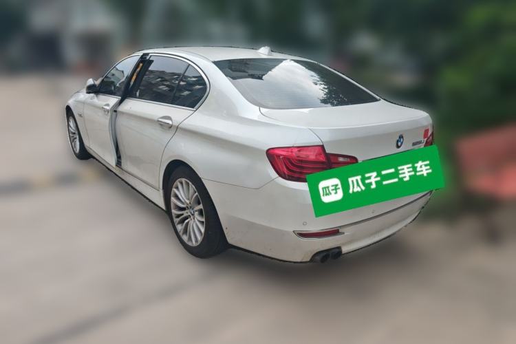 Used BMW 5 Series 2017 525Li Luxury Design Package Rear Left 45 Deg