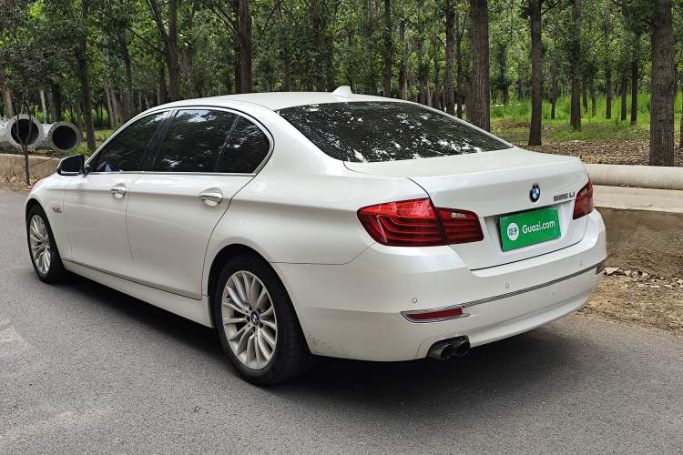 Used BMW 5 Series 2017 525Li Luxury Design Package Rear Left 45 Deg