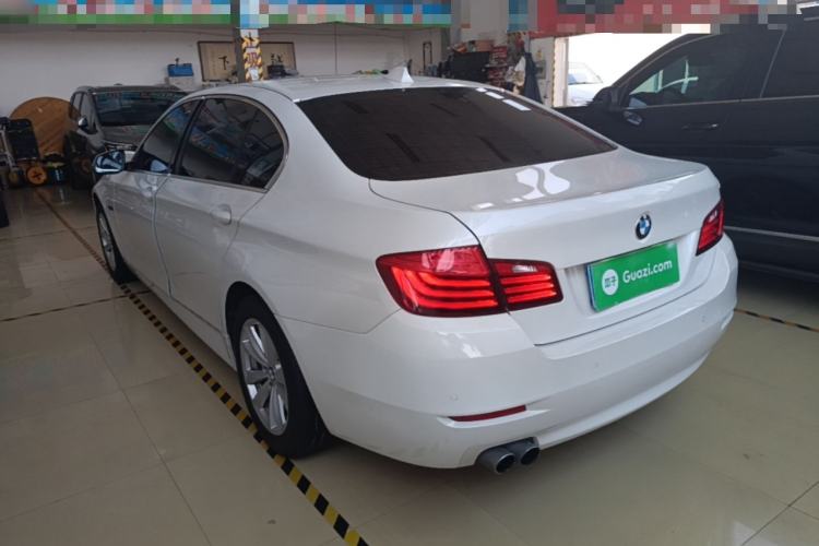 Used BMW 5 Series 2017 520Li Elegant Edition Rear Left 45 Deg