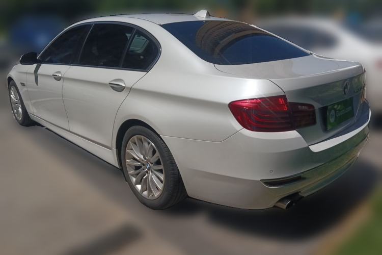 Used BMW 5 Series 2017 525Li Luxury Design Package Rear Left 45 Deg