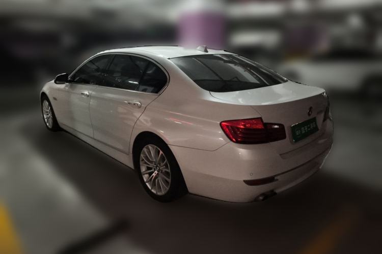 Used BMW 5 Series 2017 525Li Luxury Design Package Rear Left 45 Deg