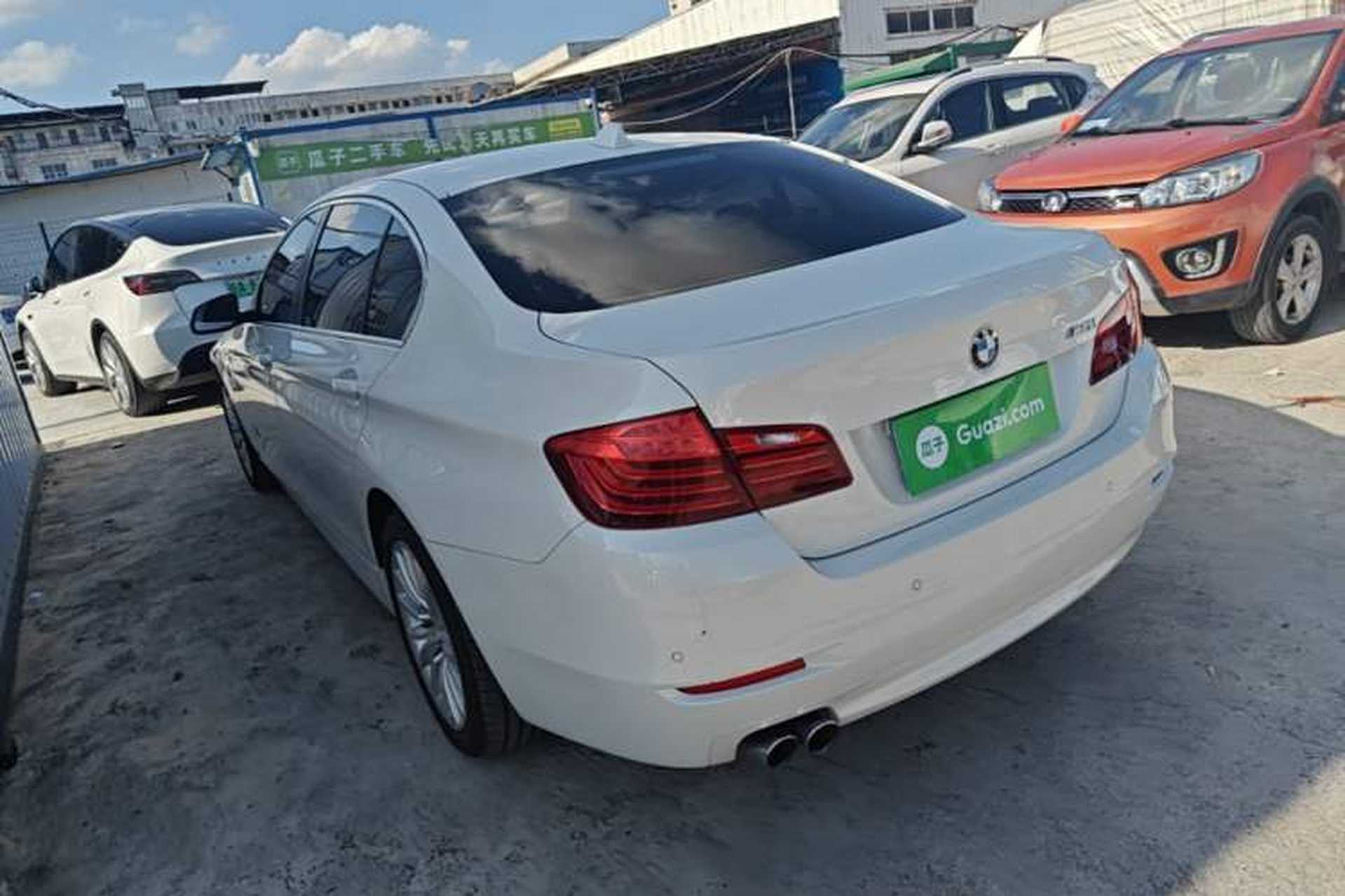 Used BMW 5 Series 2017 520Li Elegant Edition Rear Left 45 Deg