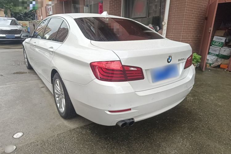Used BMW 5 Series 2017 520Li Elegant Edition Rear Left 45 Deg