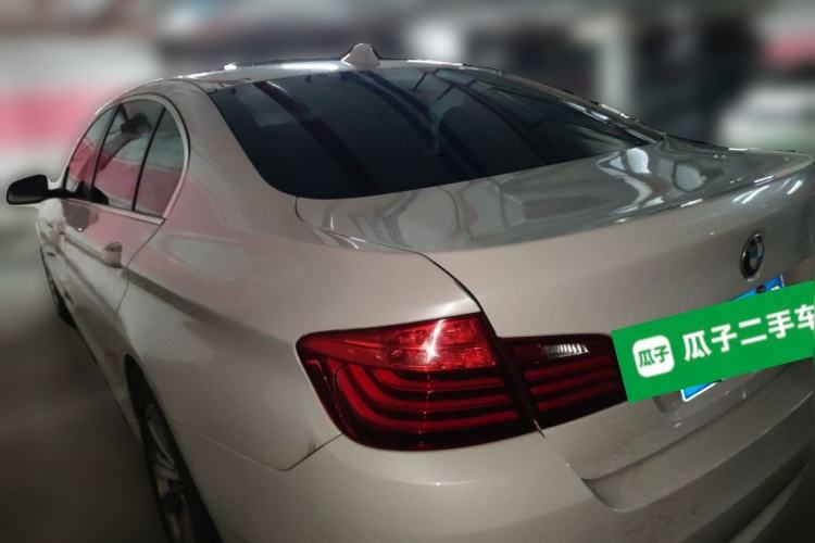 Used BMW 5 Series 2017 520Li Elegant Edition Rear Left 45 Deg
