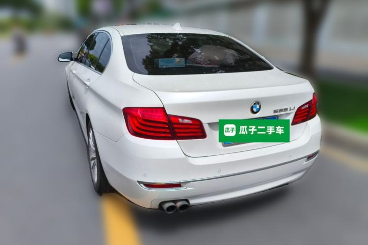 Used BMW 5 Series 2017 525Li Luxury Design Package Rear Left 45 Deg