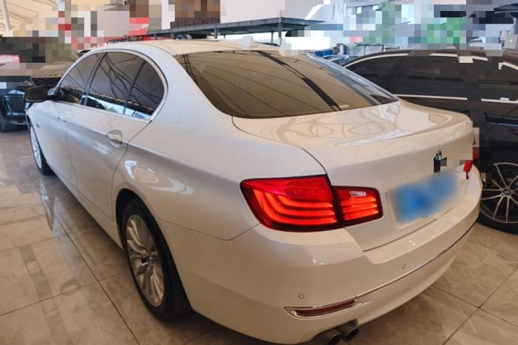 Used BMW 5 Series 2017 525Li Luxury Design Package Rear Left 45 Deg