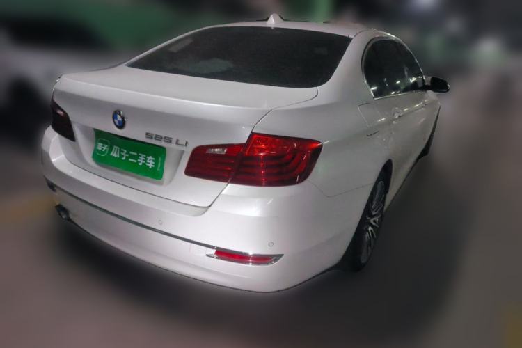Used BMW 5 Series 2017 525Li Luxury Design Package Rear Right 45 Deg