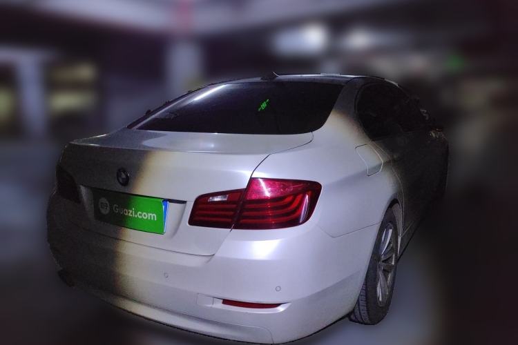 Used BMW 5 Series 2017 520Li Elegant Edition Rear Right 45 Deg