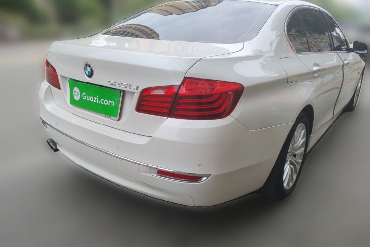Used BMW 5 Series 2017 525Li Luxury Design Package Rear Right 45 Deg