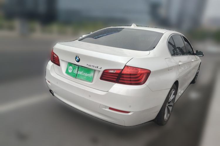 Used BMW 5 Series 2017 528Li Leading Model Rear Right 45 Deg