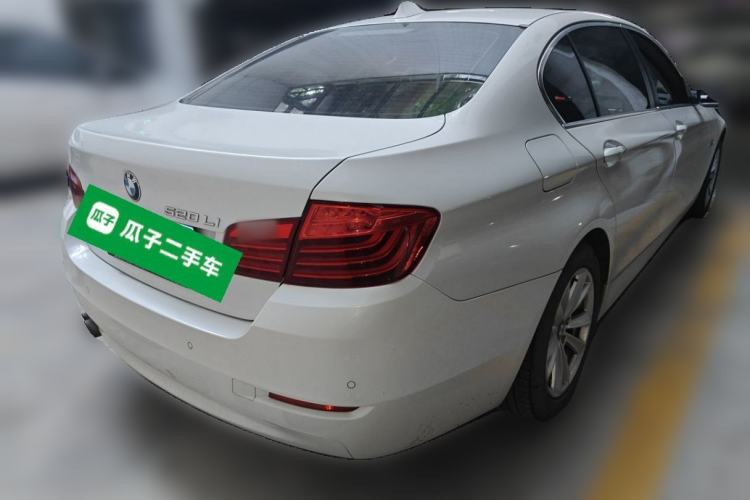 Used BMW 5 Series 2017 520Li Elegant Edition Rear Right 45 Deg