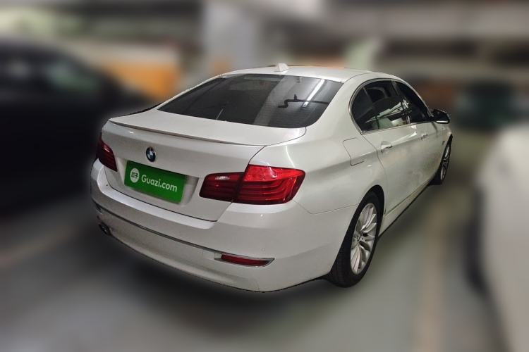 Used BMW 5 Series 2017 525Li Luxury Design Package Rear Right 45 Deg