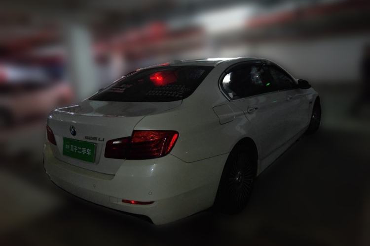 Used BMW 5 Series 2017 525Li Leading Model Rear Right 45 Deg