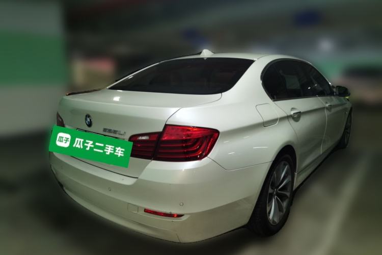 Used BMW 5 Series 2017 525Li Leading Model Rear Right 45 Deg