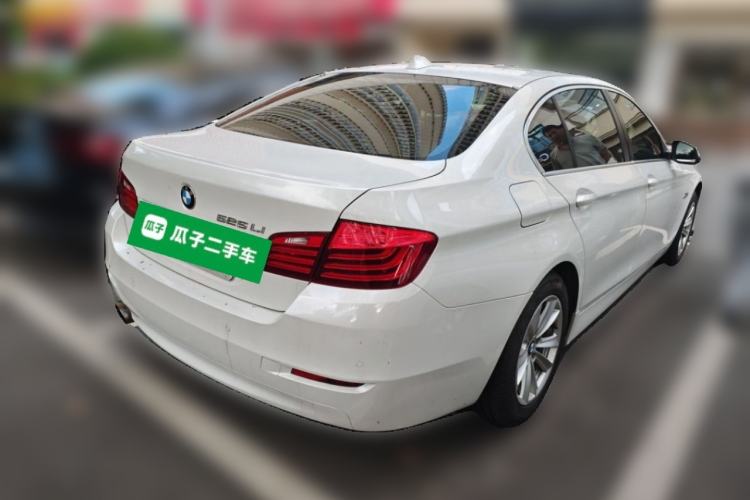 Used BMW 5 Series 2017 520Li Elegant Edition Rear Right 45 Deg