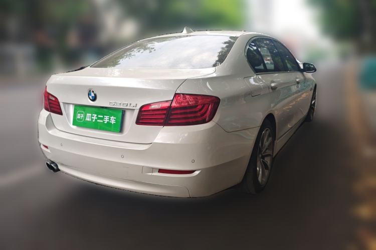 Used BMW 5 Series 2017 520Li Elegant Edition Rear Right 45 Deg