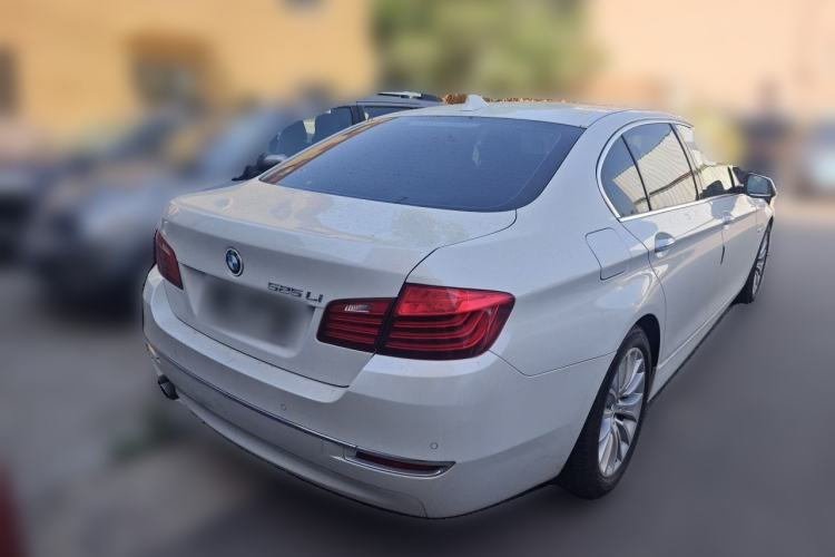 Used BMW 5 Series 2017 525Li Luxury Design Package Rear Right 45 Deg