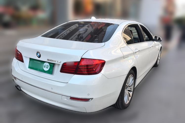 Used BMW 5 Series 2017 525Li Luxury Design Package Rear Right 45 Deg