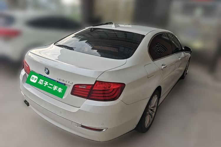 Used BMW 5 Series 2017 525Li Luxury Design Package Rear Right 45 Deg