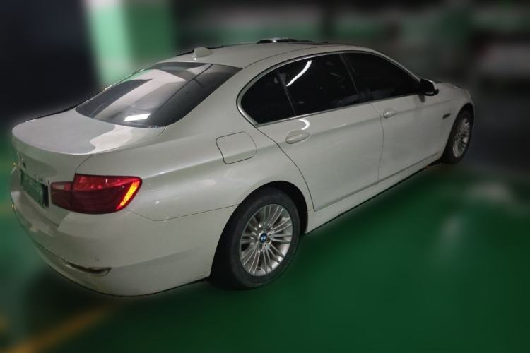 Used BMW 5 Series 2017 520Li Elegant Edition Rear Right 45 Deg