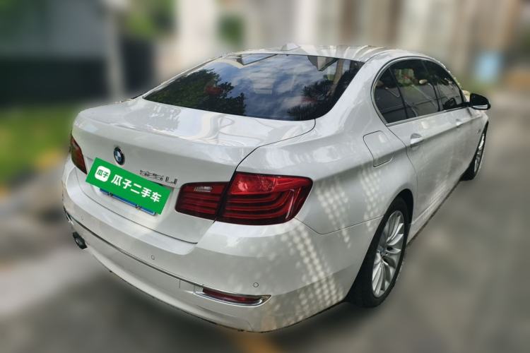 Used BMW 5 Series 2017 525Li Luxury Design Package Rear Right 45 Deg
