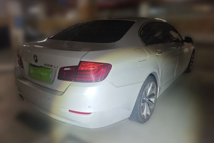 Used BMW 5 Series 2017 528Li Leading Model Rear Right 45 Deg