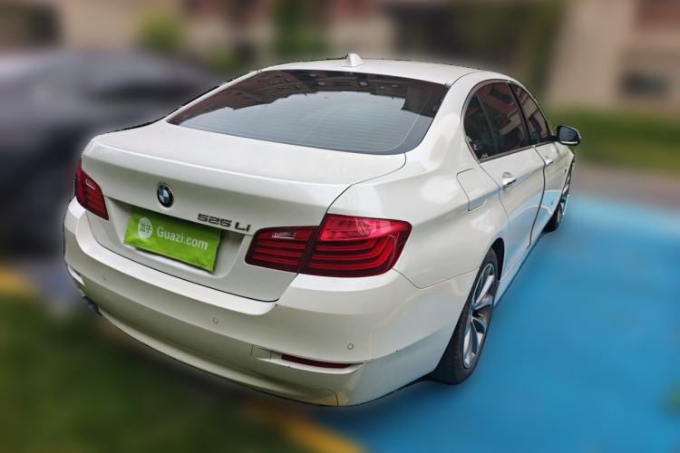 Used BMW 5 Series 2017 525Li Leading Model Rear Right 45 Deg