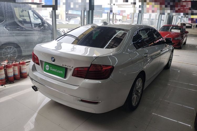 Used BMW 5 Series 2017 525Li Luxury Design Package Rear Right 45 Deg