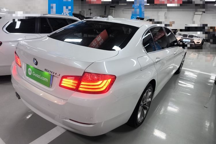 Used BMW 5 Series 2017 528Li Leading Model Rear Right 45 Deg