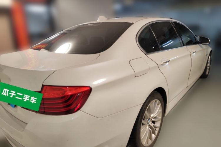 Used BMW 5 Series 2017 525Li Luxury Design Package Rear Right 45 Deg