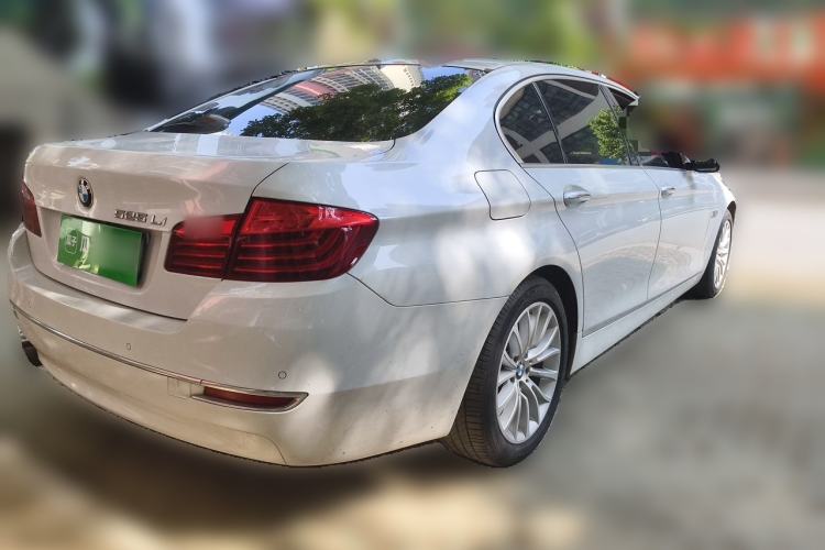 Used BMW 5 Series 2017 525Li Luxury Design Package Rear Right 45 Deg
