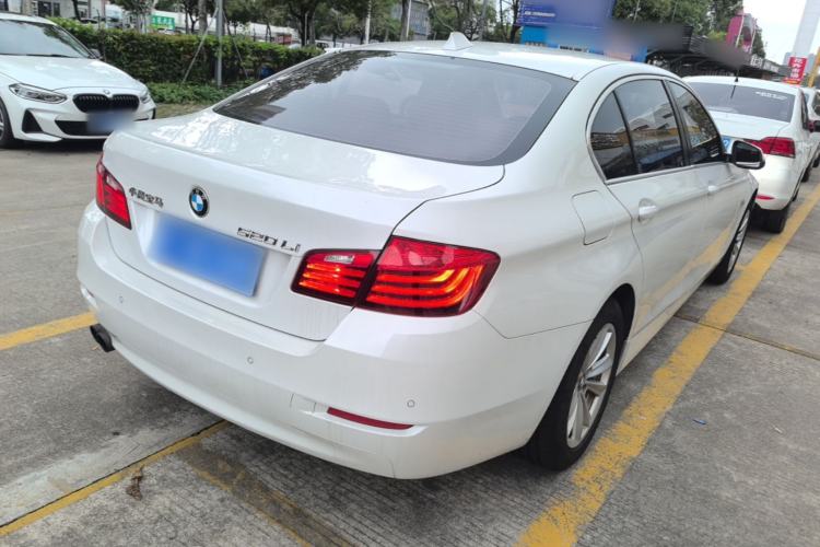 Used BMW 5 Series 2017 520Li Elegant Edition Rear Right 45 Deg