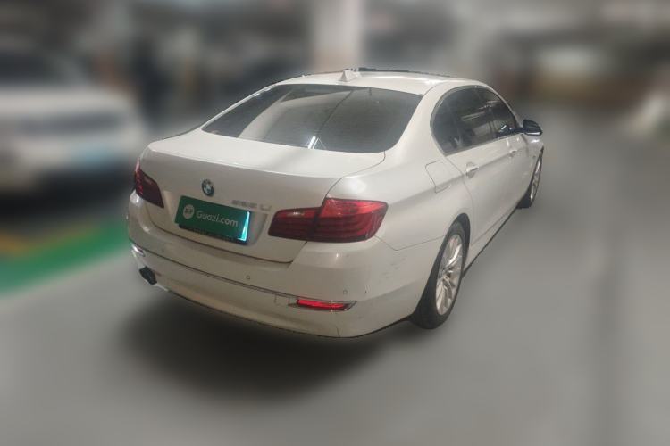Used BMW 5 Series 2017 525Li Luxury Design Package Rear Right 45 Deg