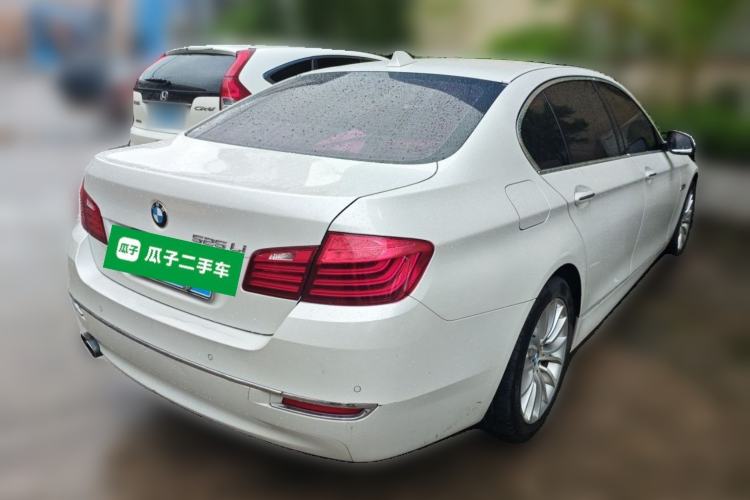 Used BMW 5 Series 2017 525Li Luxury Design Package Rear Right 45 Deg