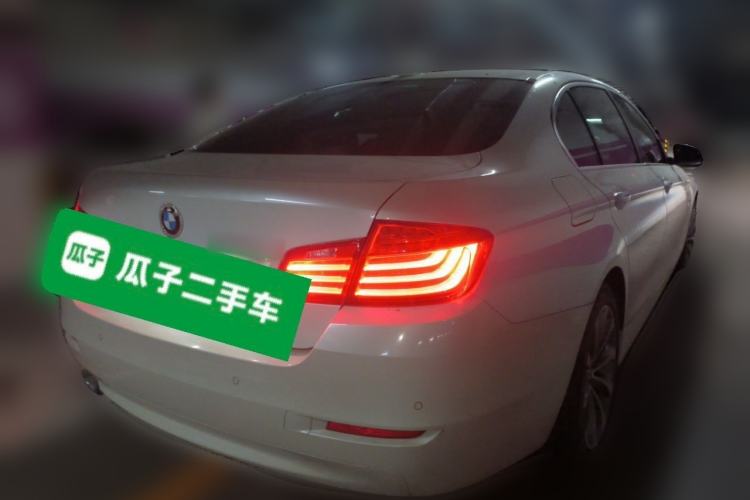 Used BMW 5 Series 2017 528Li Leading Model Rear Right 45 Deg