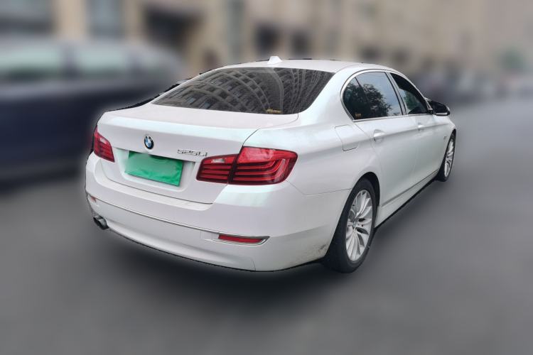 Used BMW 5 Series 2017 525Li Leading Model Rear Right 45 Deg