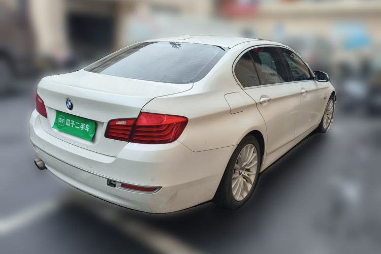 Used BMW 5 Series 2017 525Li Luxury Design Package Rear Right 45 Deg