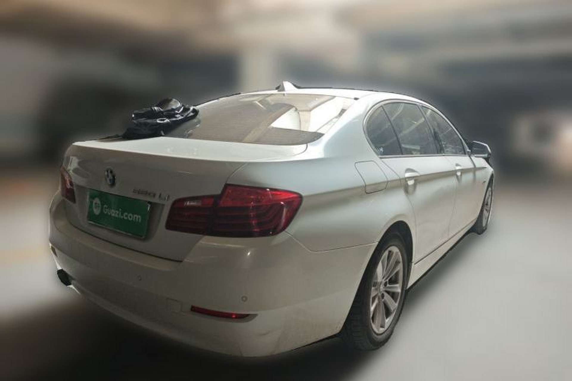 Used BMW 5 Series 2017 520Li Elegant Edition Rear Right 45 Deg