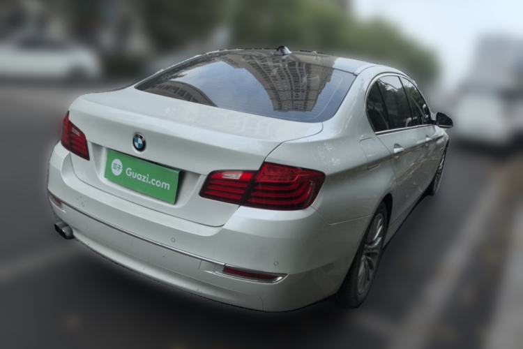 Used BMW 5 Series 2017 525Li Luxury Design Package Rear Right 45 Deg