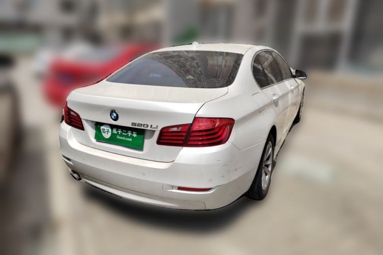 Used BMW 5 Series 2017 520Li Elegant Edition Rear Right 45 Deg
