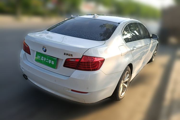 Used BMW 5 Series 2017 520Li Elegant Edition Rear Right 45 Deg