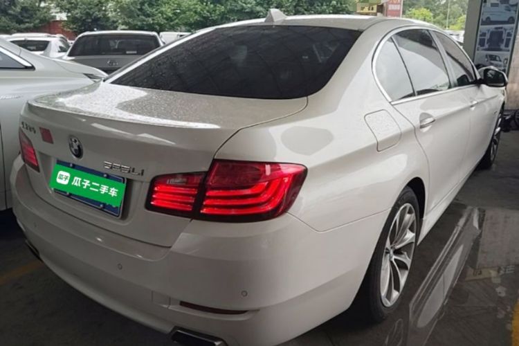 Used BMW 5 Series 2017 525Li Leading Model Rear Right 45 Deg