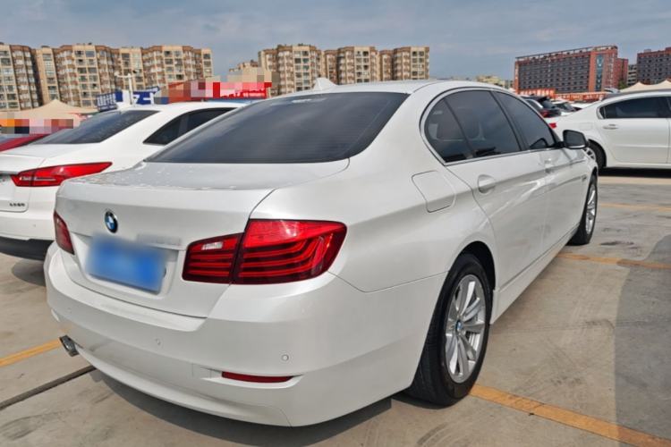 Used BMW 5 Series 2017 520Li Elegant Edition Rear Right 45 Deg