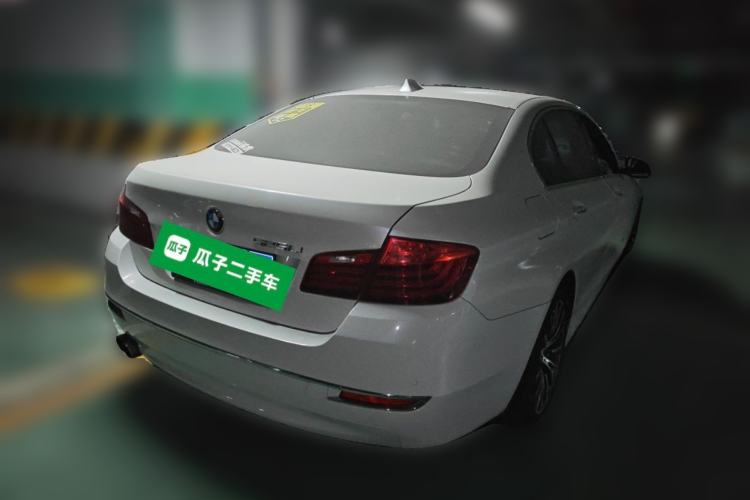 Used BMW 5 Series 2017 525Li Luxury Design Package Rear Right 45 Deg