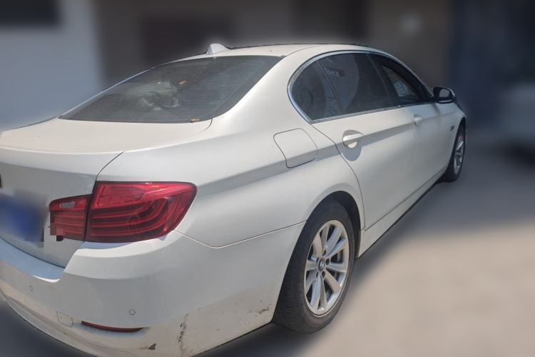 Used BMW 5 Series 2017 520Li Elegant Edition Rear Right 45 Deg