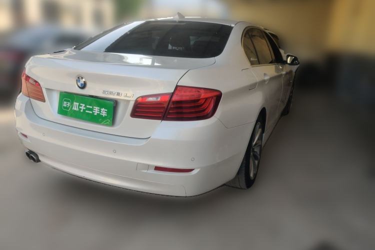 Used BMW 5 Series 2017 528Li Leading Model Rear Right 45 Deg