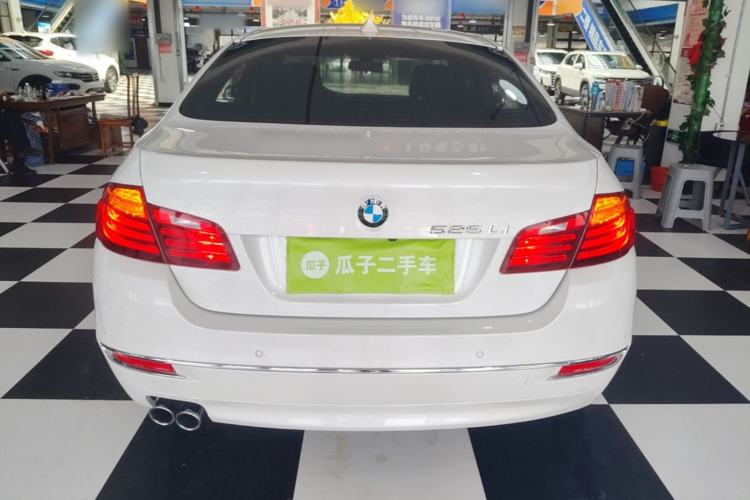 Used BMW 5 Series 2017 525Li Luxury Design Package Rear