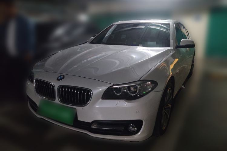 Used BMW 5 Series 2017 528Li Leading Model Guazi used car, China used car export, Used car for sale, Used cars, Cheapest cars for sale